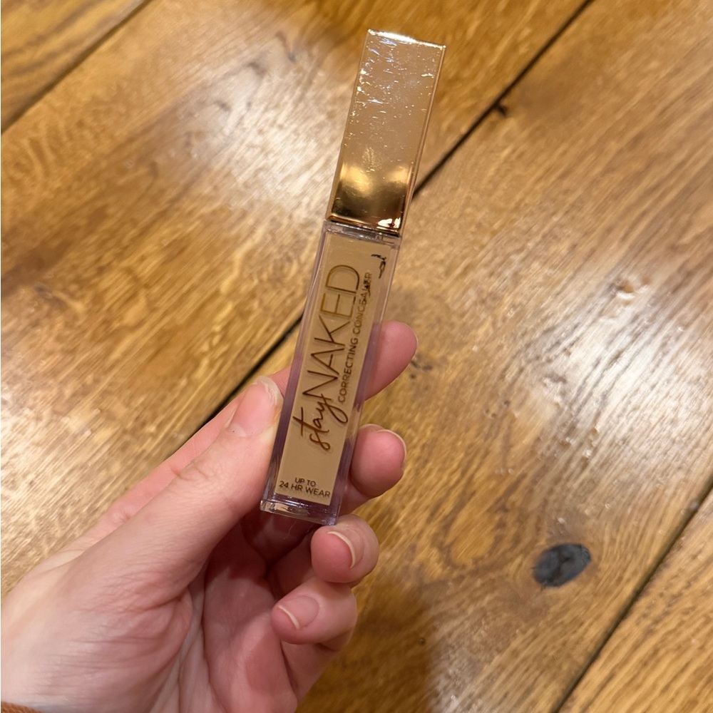Urban Decay Stay Naked Concealer